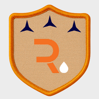 Parche de tela personalizado con logotipo corporativo.
